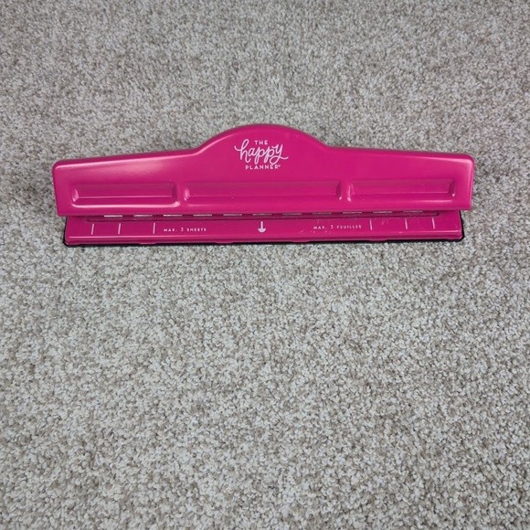 The Happy Planner Big Punch Hot Pink Paper Punch 3 Sheets Max - 11 hole punch - Picture 1 of 4